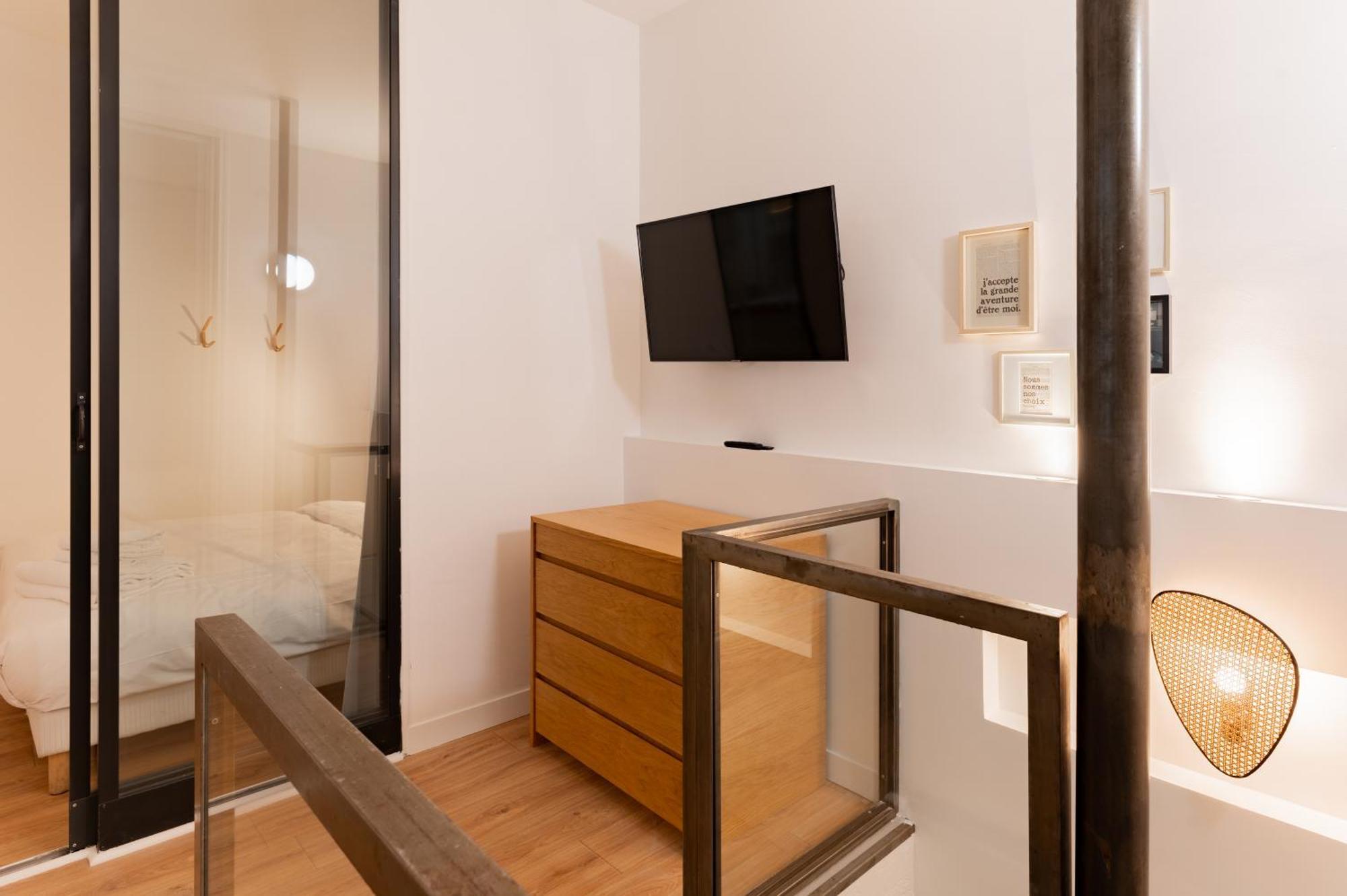 פריז St Germain Sartre Chicsuites מראה חיצוני תמונה